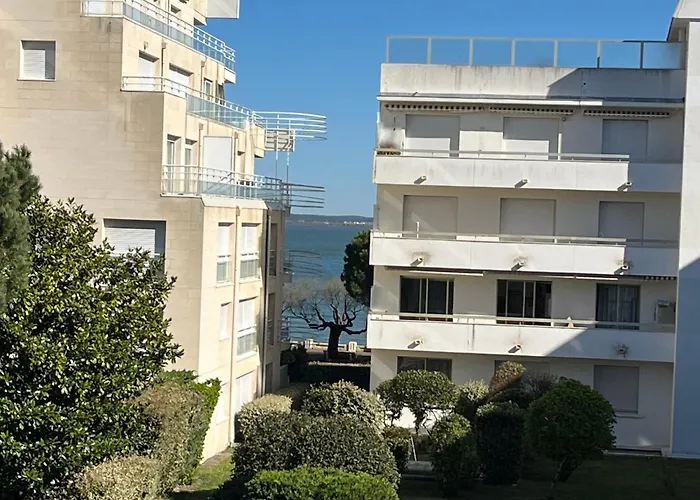 Arcachon: T2 Bis Proche Centre Et Avec Parking - Fr-1-319-595 Lejlighed