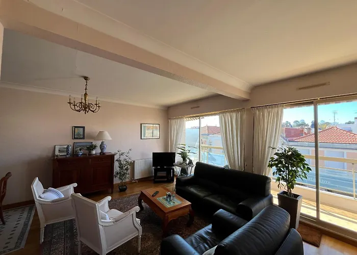 Lejlighed Arcachon: T2 Bis Proche Centre Et Avec Parking - Fr-1-319-595 *